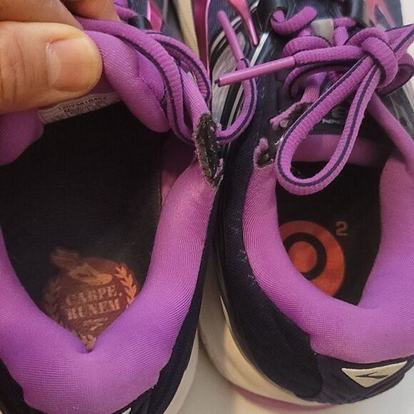 Brooks ravena running shoes size 9.5 - Picture 6 of 9